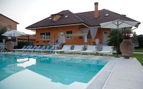 Villa Orange